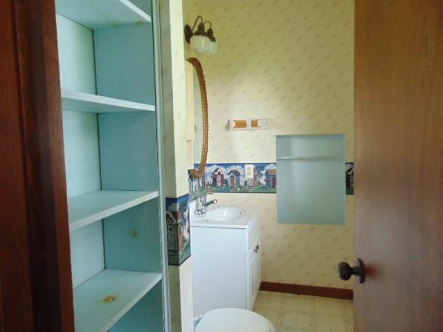 2220 West Washington Road Ithaca, MI 48847 - Photo 11 of 25 1887055-10.JPG