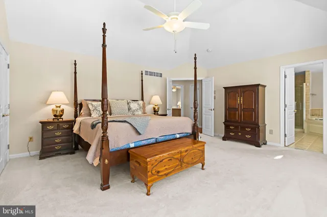 $675,000 | 5 Grayson Circle, Unit 2501, Phoenixville, PA 19460