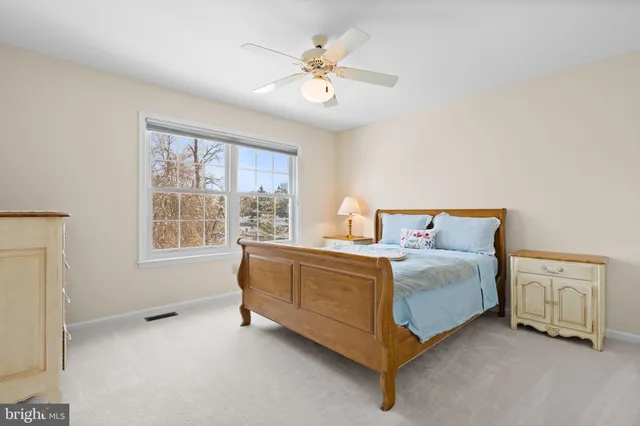 $675,000 | 5 Grayson Circle, Unit 2501, Phoenixville, PA 19460