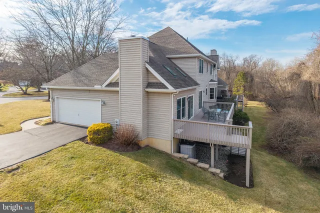 $675,000 | 5 Grayson Circle, Unit 2501, Phoenixville, PA 19460