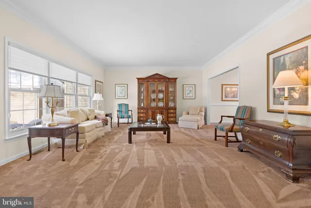 $675,000 | 5 Grayson Circle, Unit 2501, Phoenixville, PA 19460