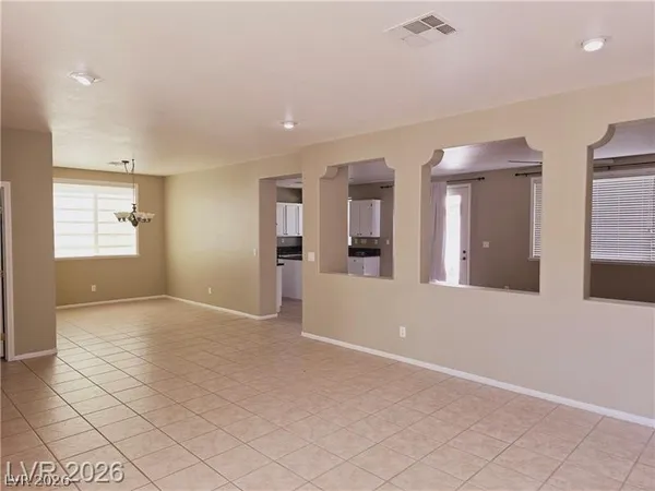 $2,200 | 9862 Shadow Grove Avenue, Las Vegas, NV 89148