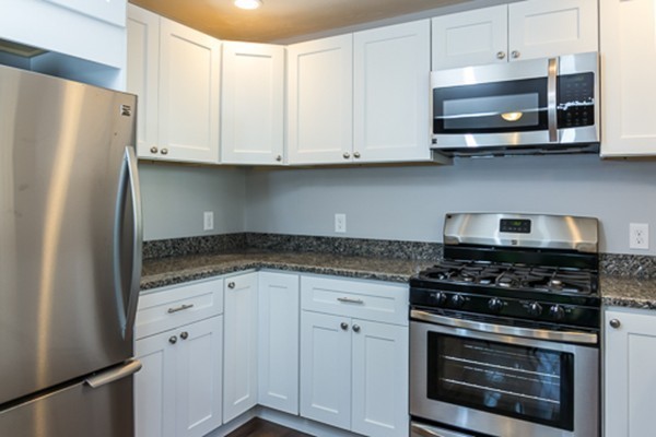 40 Topping Road Andover, MA 01810 - Photo 8 of 30 Gallery Image 8