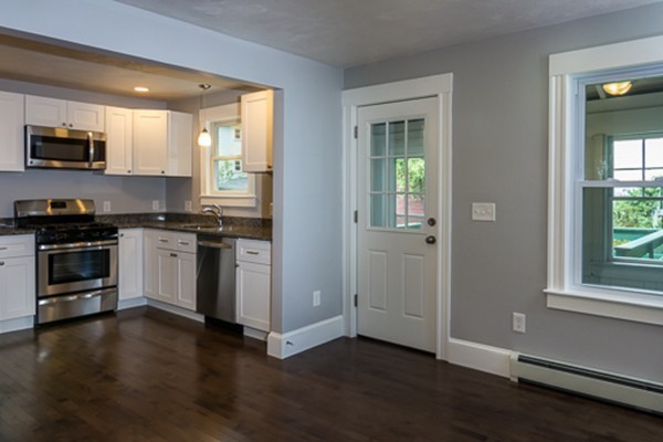 40 Topping Road Andover, MA 01810 - Photo 10 of 30 Gallery Image 10