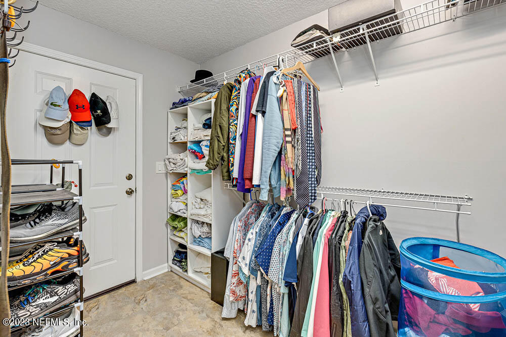 7028 Jammes Road Jacksonville, FL 32244 - Photo 21 of 44 Laundry 2