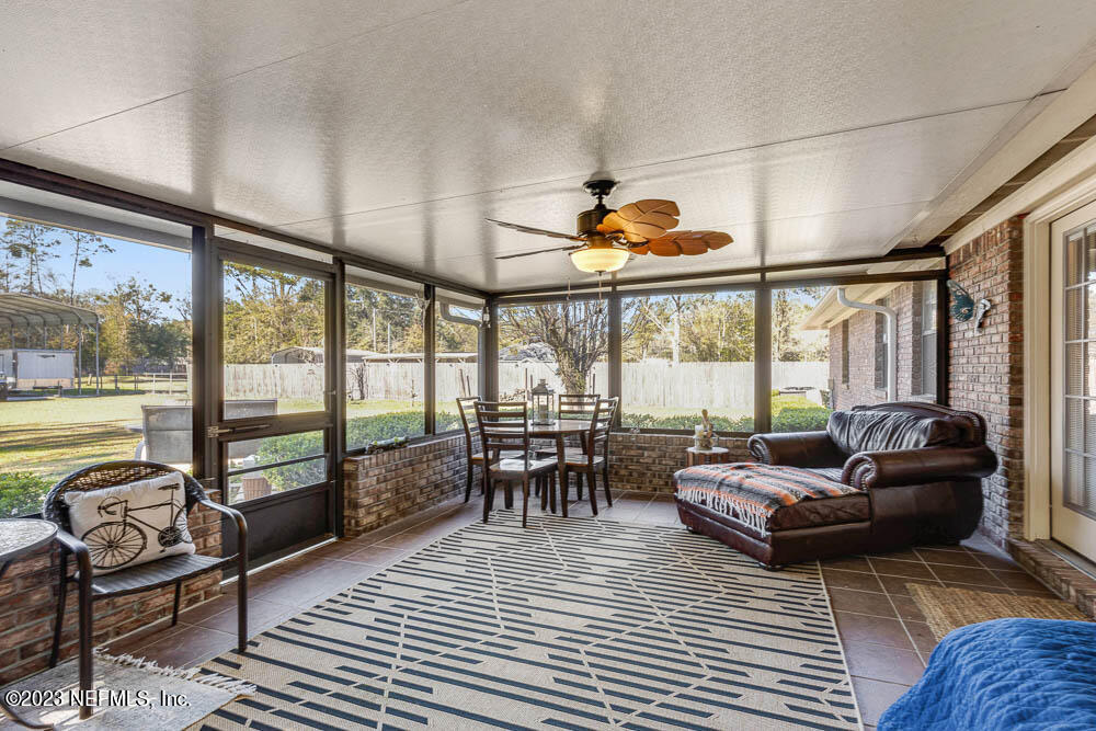 7028 Jammes Road Jacksonville, FL 32244 - Photo 27 of 44 Back porch