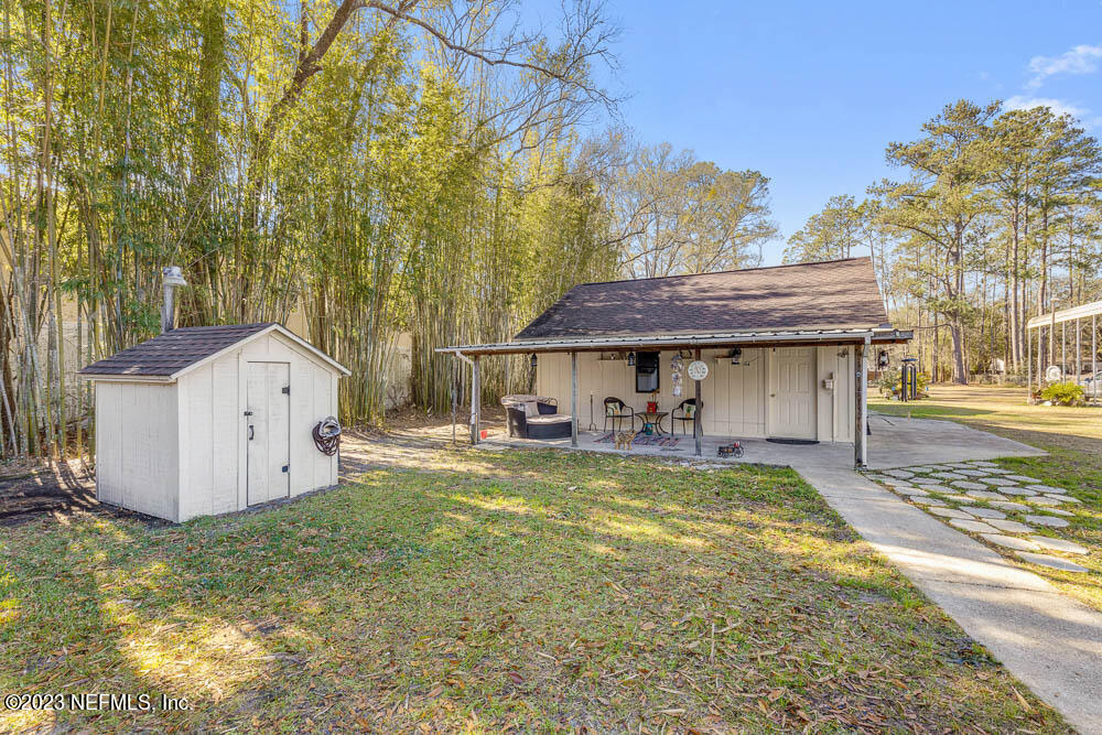 7028 Jammes Road Jacksonville, FL 32244 - Photo 30 of 44 Workshop