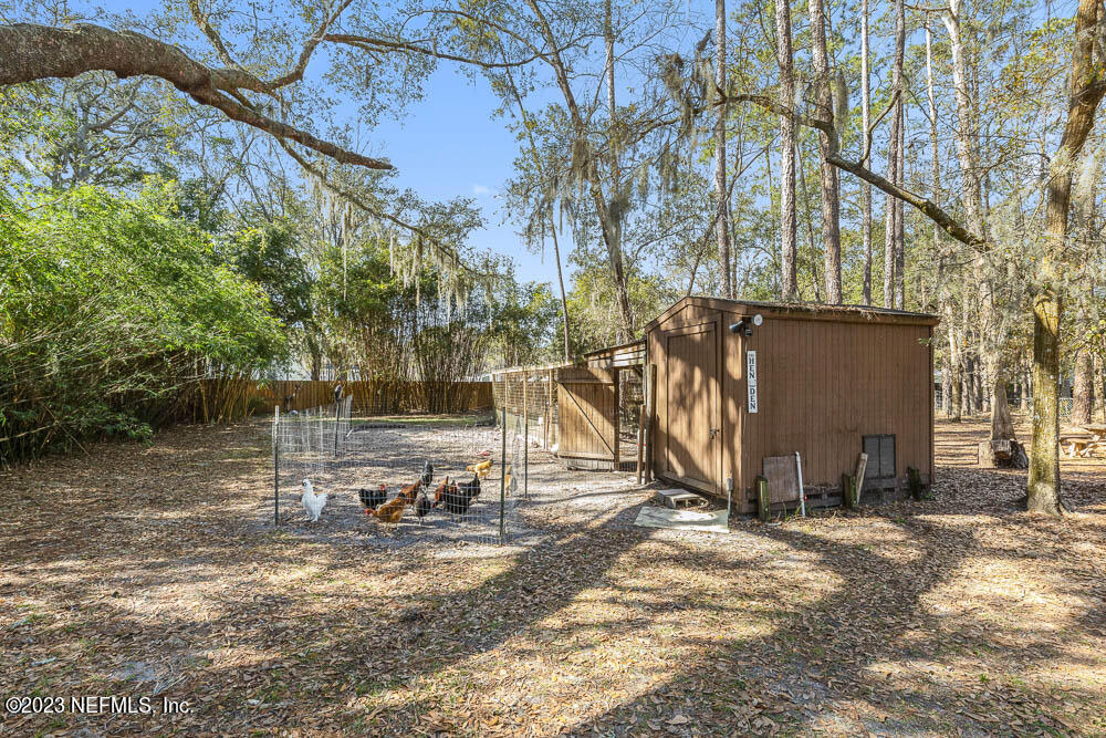 7028 Jammes Road Jacksonville, FL 32244 - Photo 42 of 44 Chicken coop
