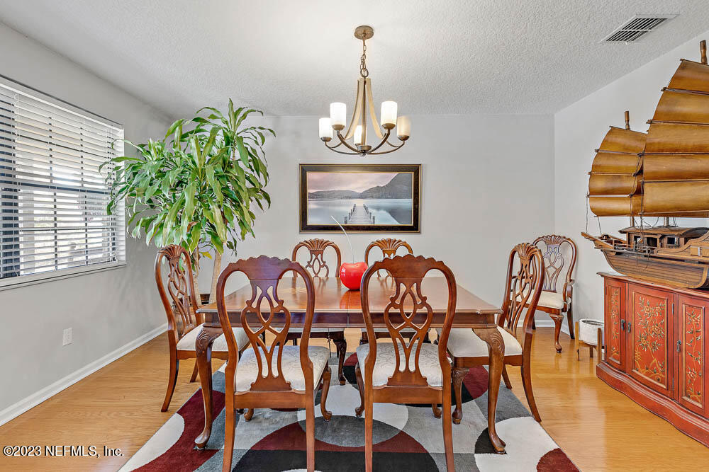 7028 Jammes Road Jacksonville, FL 32244 - Photo 8 of 44 Dining