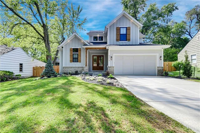 $1,440,870 | 5215 West 71st Terrace, Prairie Village, KS 66208