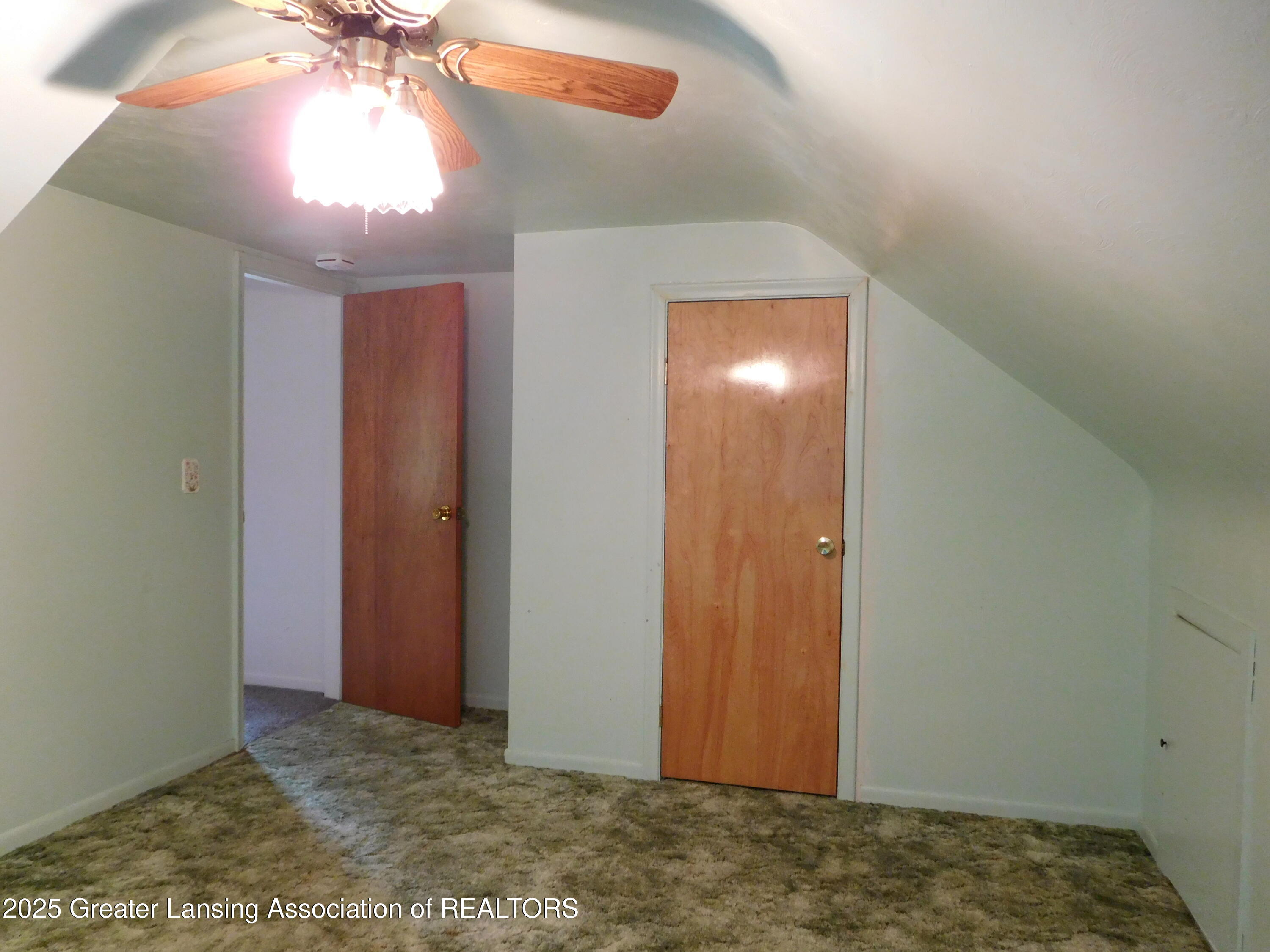 6958 Cooper Road Lansing, MI 48911 - Photo 21 of 27 DSCN6119