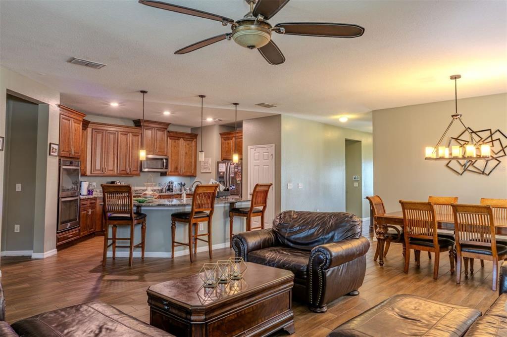 4379 Moon Shadow Loop Mulberry, FL 33860 - Photo 7 of 54