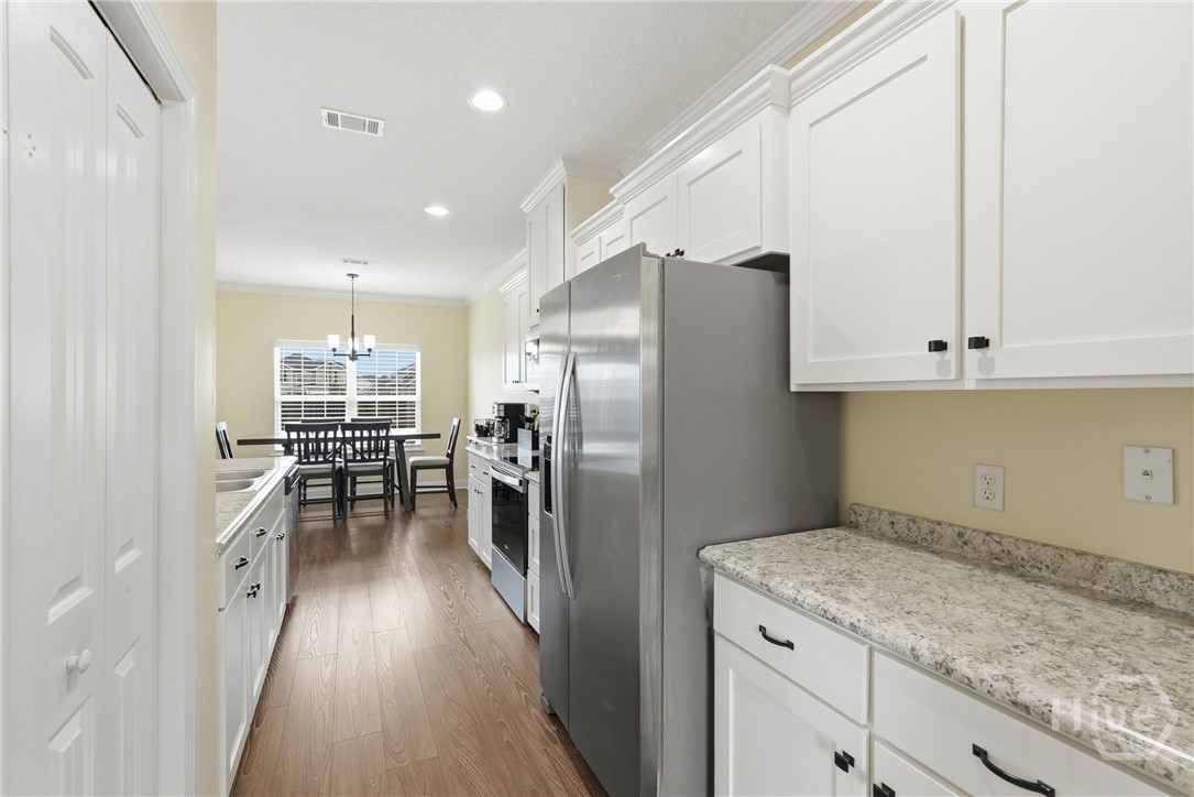 218 Rutledge Drive Hinesville, GA 31313 - Photo 11 of 26 Gallery Image 11