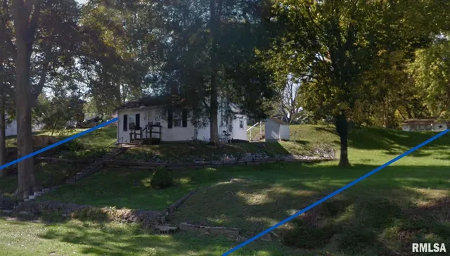 $14,900 | 420 South Main Street, Grayville, IL 62844