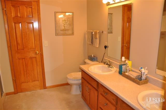 2013 Hunter's Ridge Drive Huntington, IN 46750 - Photo 12 of 22 Gallery Image 12