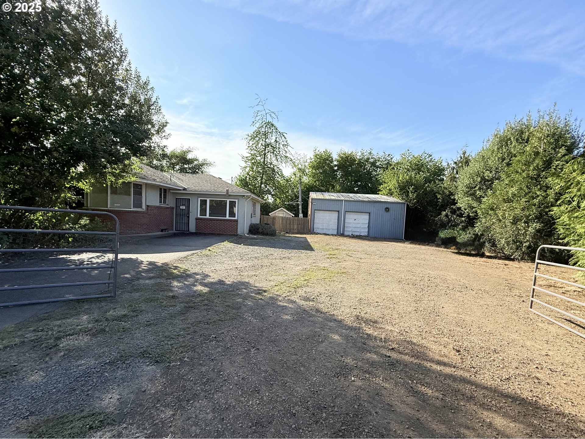 29891 Highway 213 Molalla, OR 97038 - Photo 2 of 17