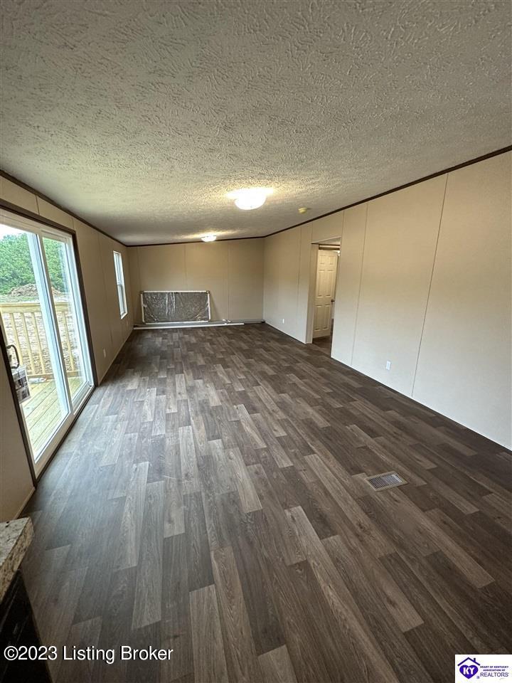 600 Morgan Road Payneville, KY 40157 - Photo 14 of 26 1261078-13