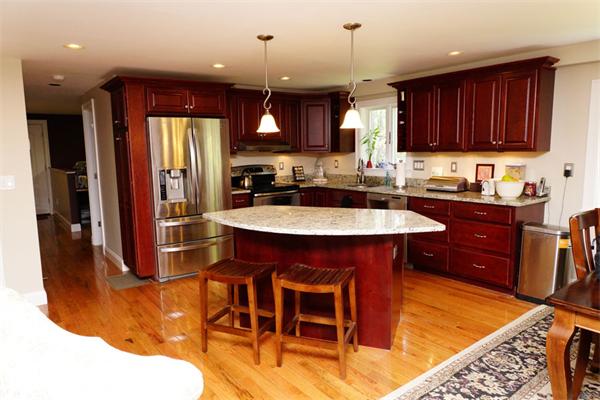 28 Lorraine Road Westwood, MA 02090 - Photo 7 of 30 Gallery Image 7