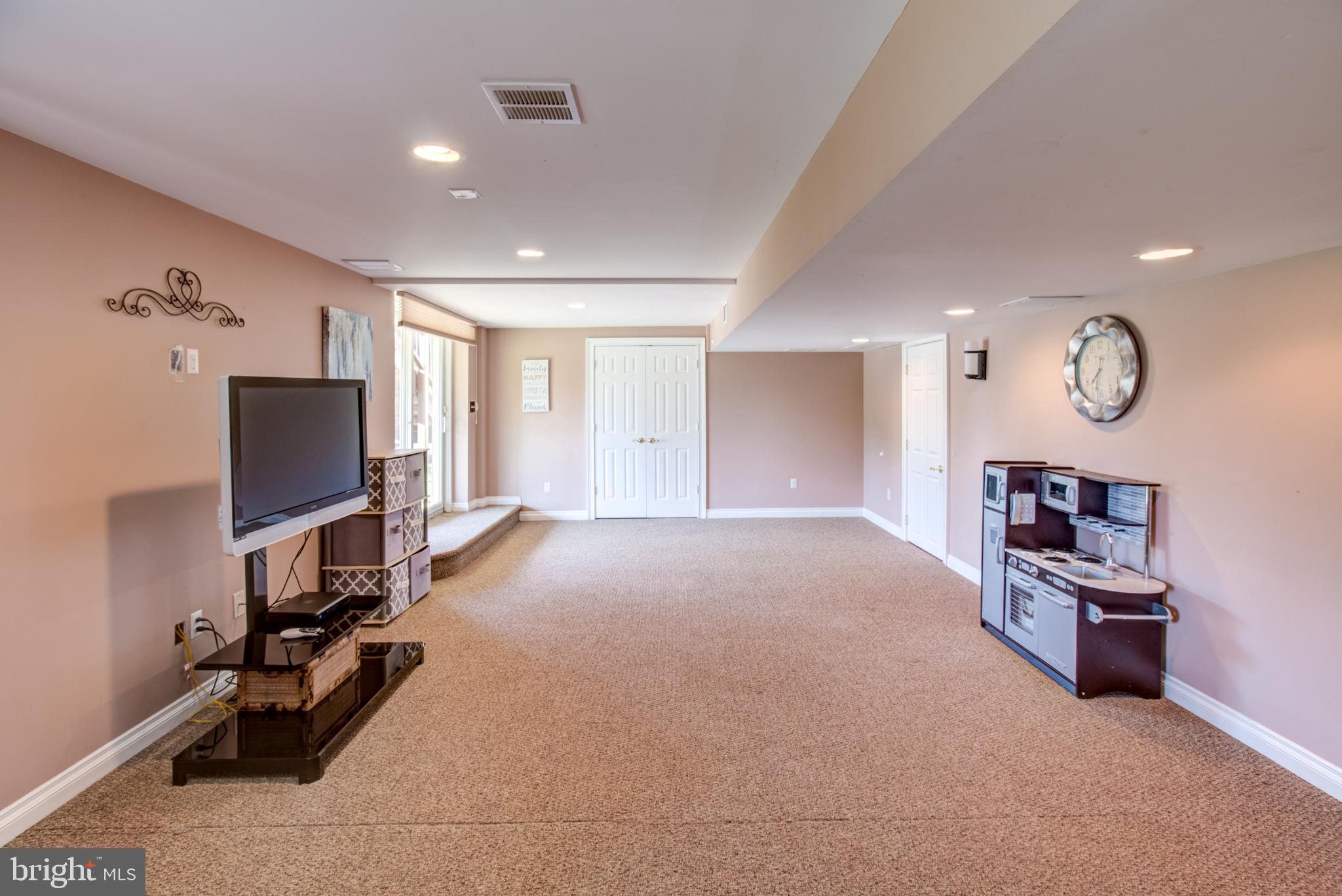 18 Cutter Court Cream Ridge, NJ 08514 - Photo 39 of 55 finished walk=out basement