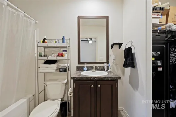 $114,900 | 424 West Cherry Lane, Unit 94, Meridian, ID 83642