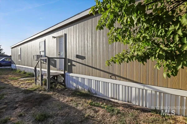 $114,900 | 424 West Cherry Lane, Unit 94, Meridian, ID 83642