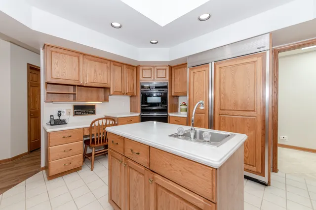 $599,900 | 717 Westridge Road, Joliet, IL 60431