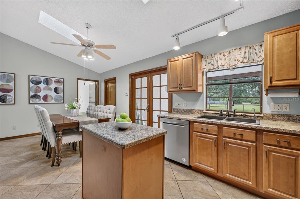 2968 South Tanner Road Orlando, FL 32820 - Photo 9 of 37 Gallery Image 9