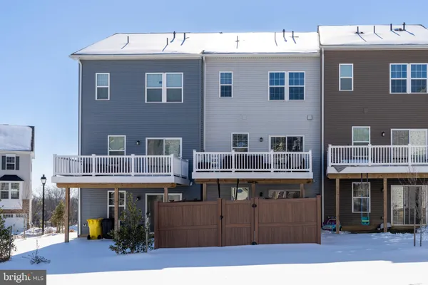 $420,000 | 110 Bethlehem Place, Brooklyn, MD 21225