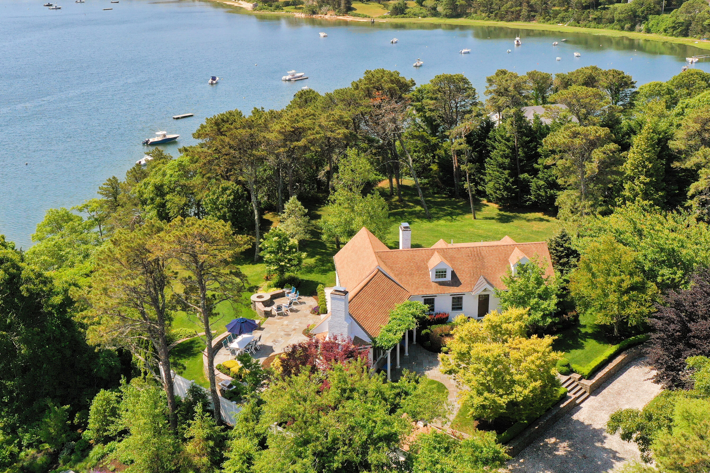 372 Fox Hill Road Chatham, MA 02633 - Photo 6 of 34 372 Fox Hill (39)