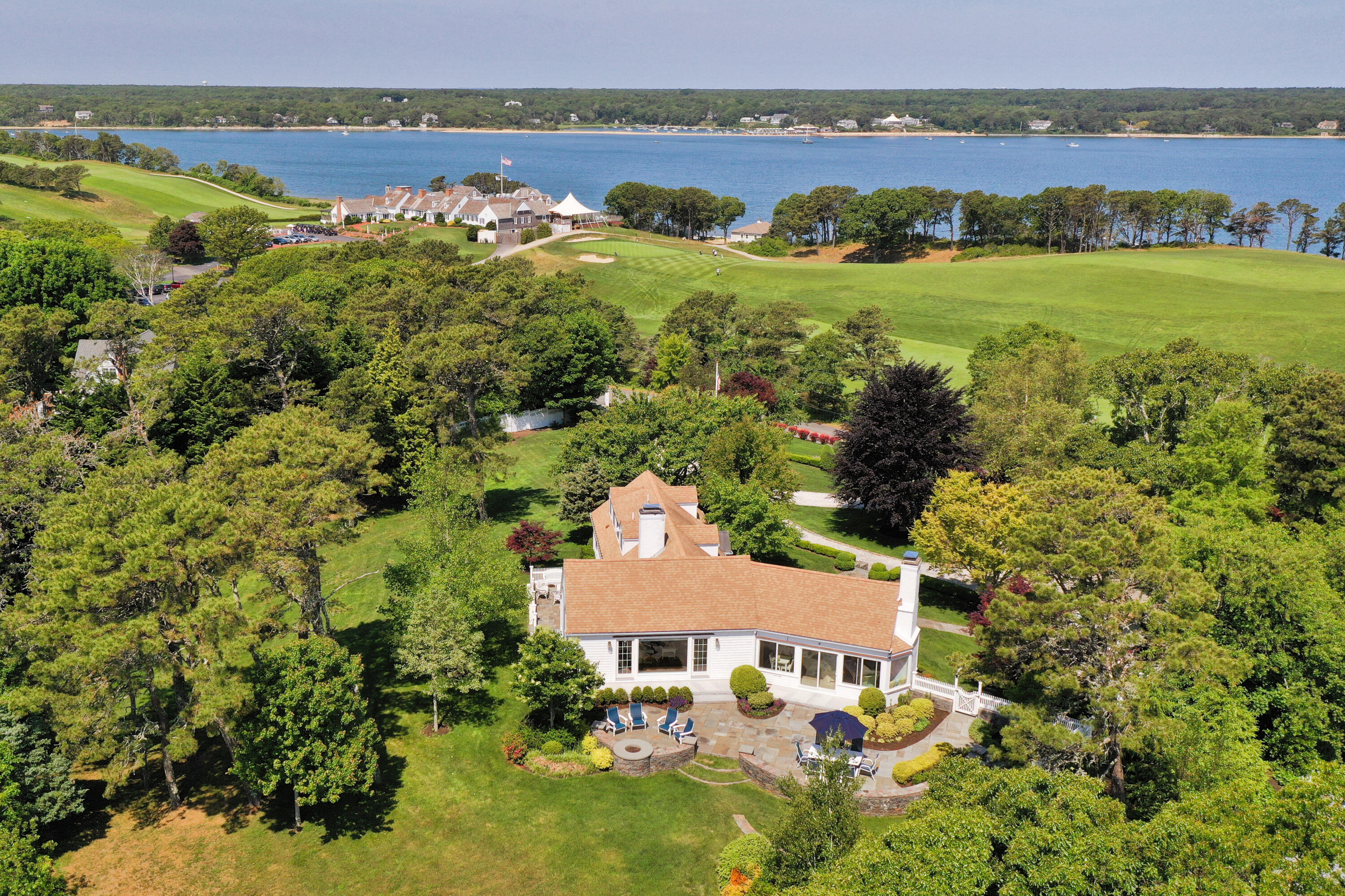 372 Fox Hill Road Chatham, MA 02633 - Photo 8 of 34 372 Fox Hill (33) (1)