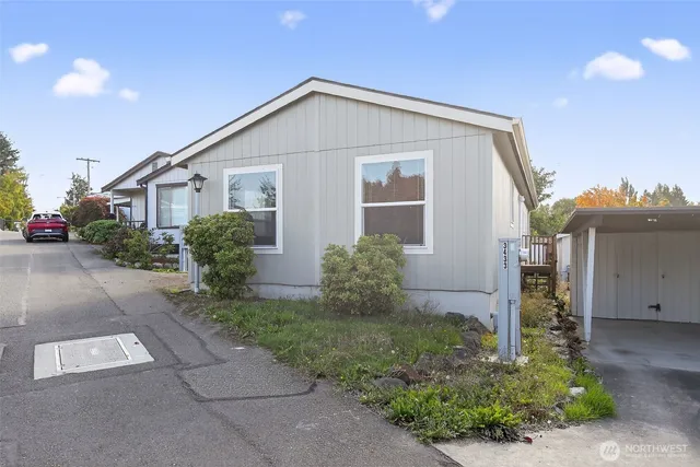 $95,000 | 3433 South 182nd Place, SeaTac, WA 98188