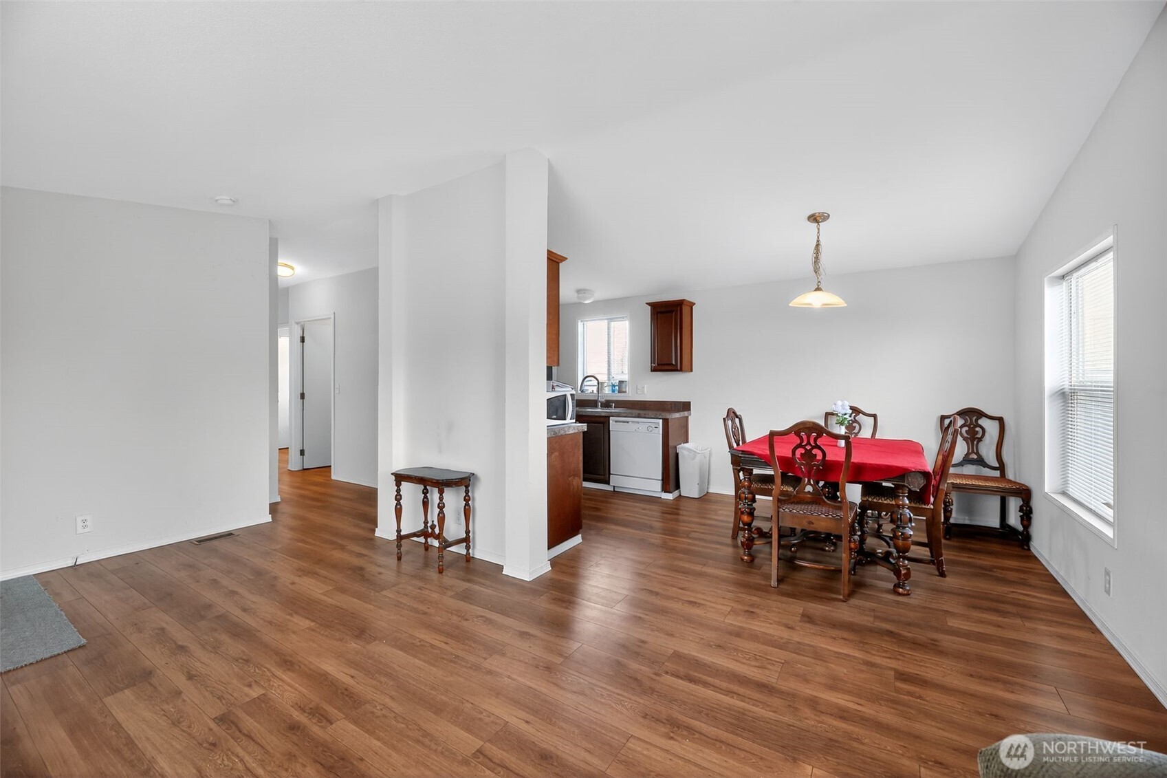 3433 South 182nd Place SeaTac, WA 98188 - Photo 18 of 30