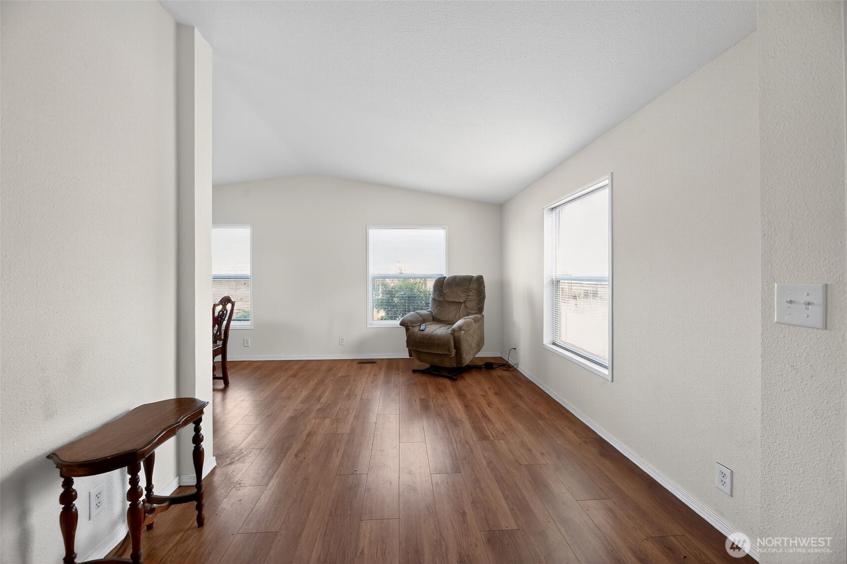 3433 South 182nd Place SeaTac, WA 98188 - Photo 7 of 30