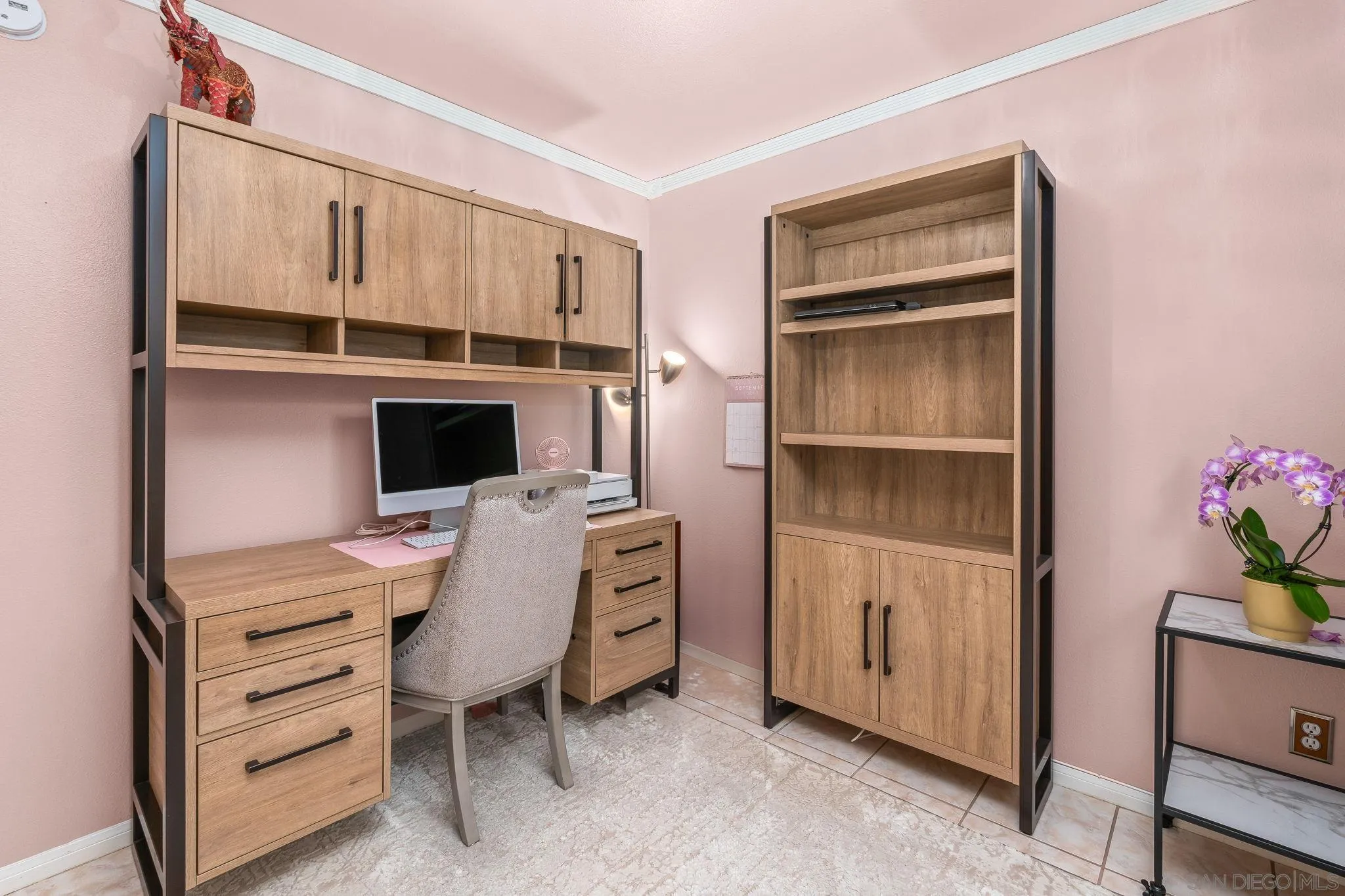 1451 Vía Lima Fallbrook, CA 92028 - Photo 24 of 41 a view of a workspace with furniture