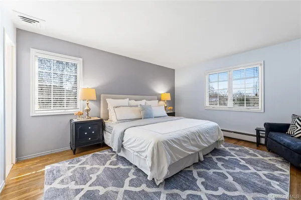 $1,988,000 | 22 Delaware Avenue, Jericho, NY 11753
