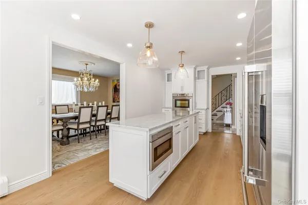 $1,988,000 | 22 Delaware Avenue, Jericho, NY 11753