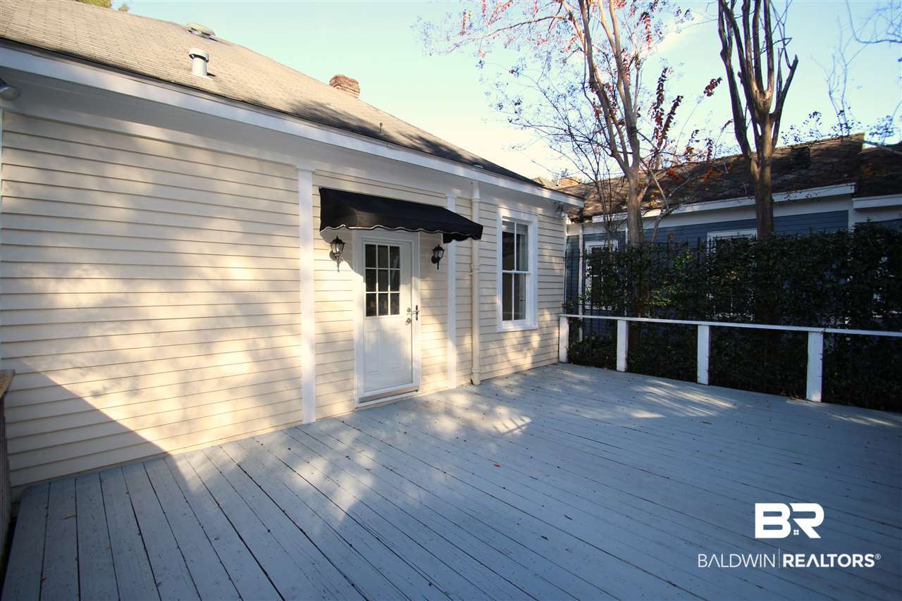 1121 Old Shell Road Mobile, AL 36604 - Photo 35 of 36