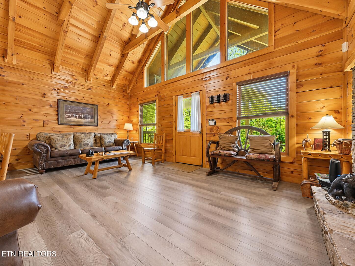 952 Iron Mountain Road Pigeon Forge, TN 37863 - Photo 7 of 31 13