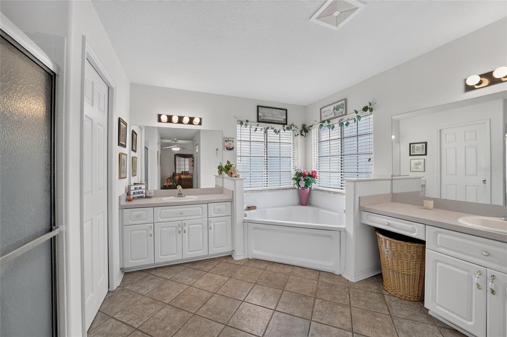10121 Southwest 61st Terrace Road Ocala, FL 34476 - Photo 41 of 73