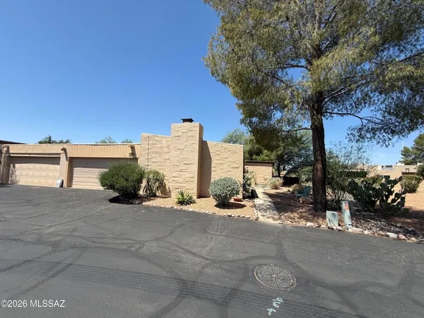 $365,000 | 1867 North Camino Alicante, Tucson, AZ 85715