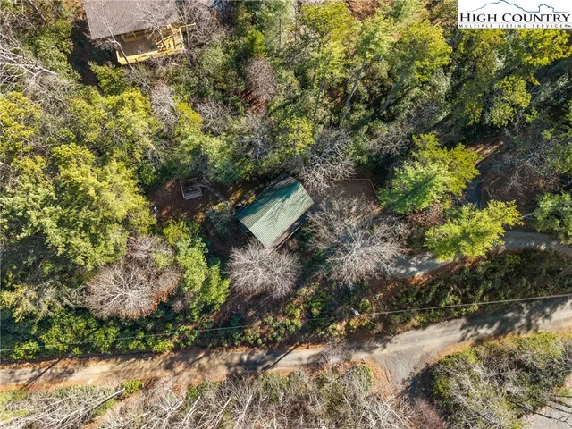 $432,500 | 100 Bear Den Mountain View Drive, Spruce Pine, NC 28777