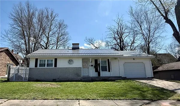 $189,000 | 109 West Black Diamond Street, Richmond, MO 64085