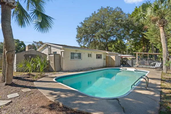 $375,000 | 145 West Terry Circle, Mary Esther, FL 32569