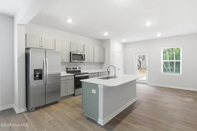 $349,990 | 1301 Santa Lucia Drive, New Bern, NC 28560