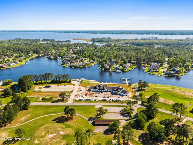 $349,990 | 1301 Santa Lucia Drive, New Bern, NC 28560