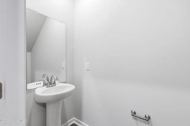 $349,990 | 1301 Santa Lucia Drive, New Bern, NC 28560