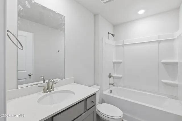 $349,990 | 1301 Santa Lucia Drive, New Bern, NC 28560