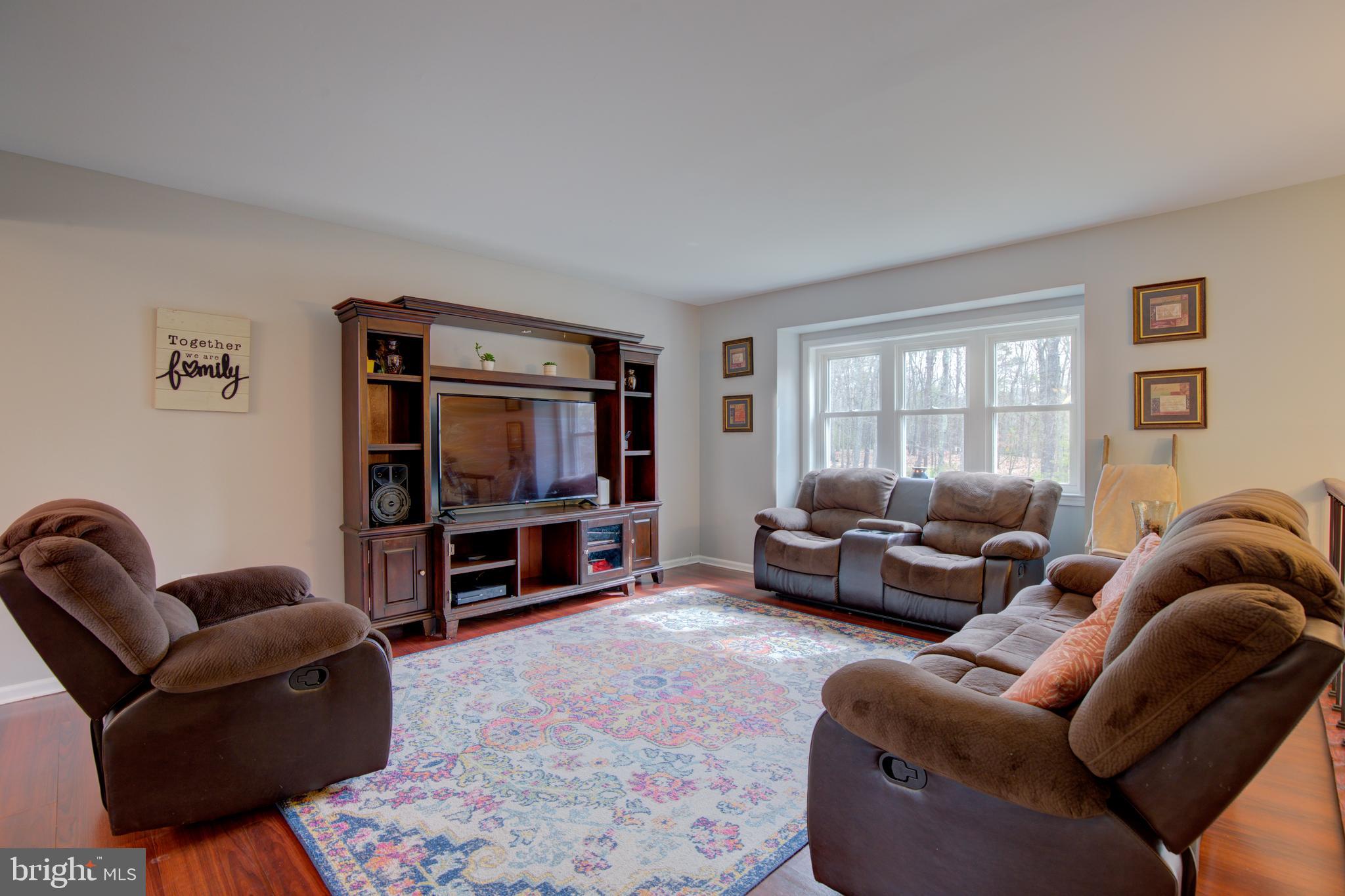 245 Oakshade Road Tabernacle, NJ 08088 - Photo 2 of 28