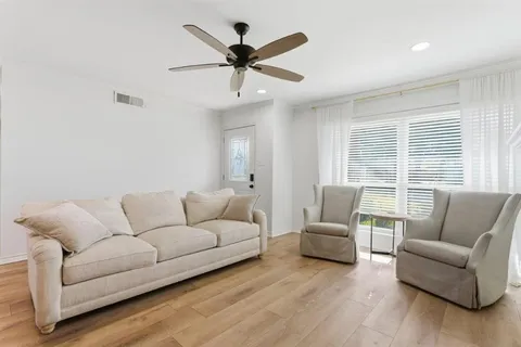 $230,000 | 450 Greenway Street, Lake Charles, LA 70605