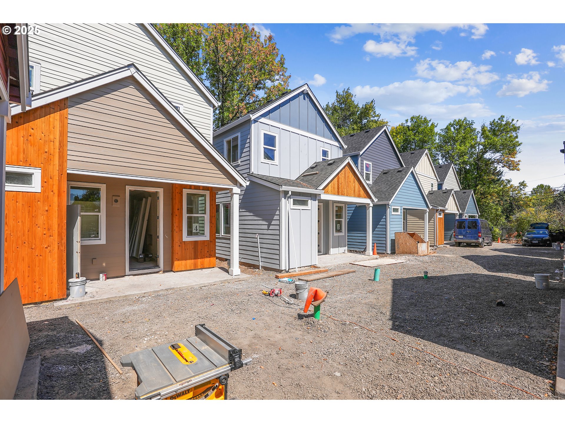 9560 Southwest 91st Avenue, Unit 3 Portland, OR 97223 - Photo 10 of 15 a backyard of a house with seating space